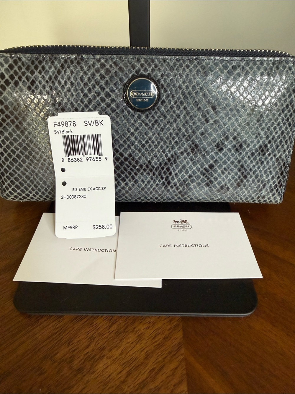Coach Leather Zip Around Wallet Exotic Embossed Snake Print Gray Black MSRP $258